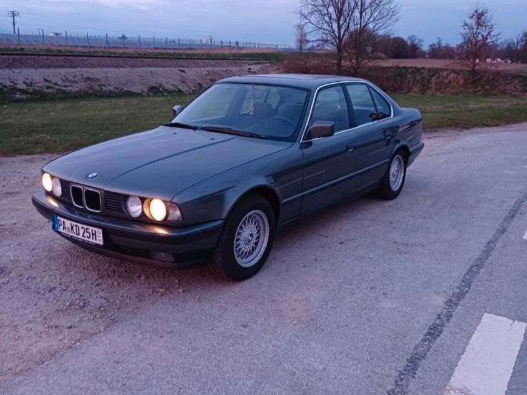 Image of BMW 520