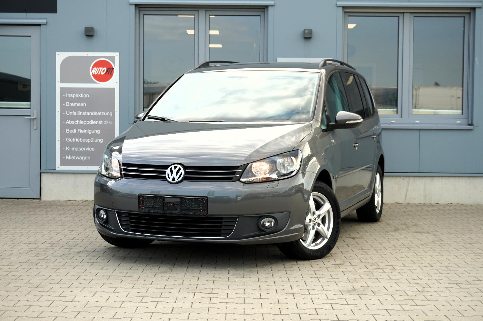 Volkswagen Touran Comfortline DSG*Navi*TempoM.*PDC*SHZ*AluF