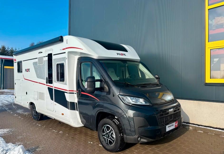 Pilote P740FGJ Evidence *Lithium*Automatik*MJ2026