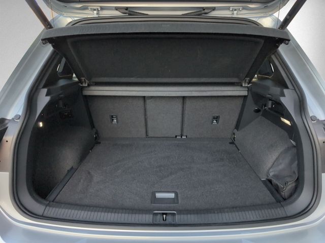 Tiguan 2.0 TDI R-LINE 4MOTION AHK+IQ.LIGHT+eHECK