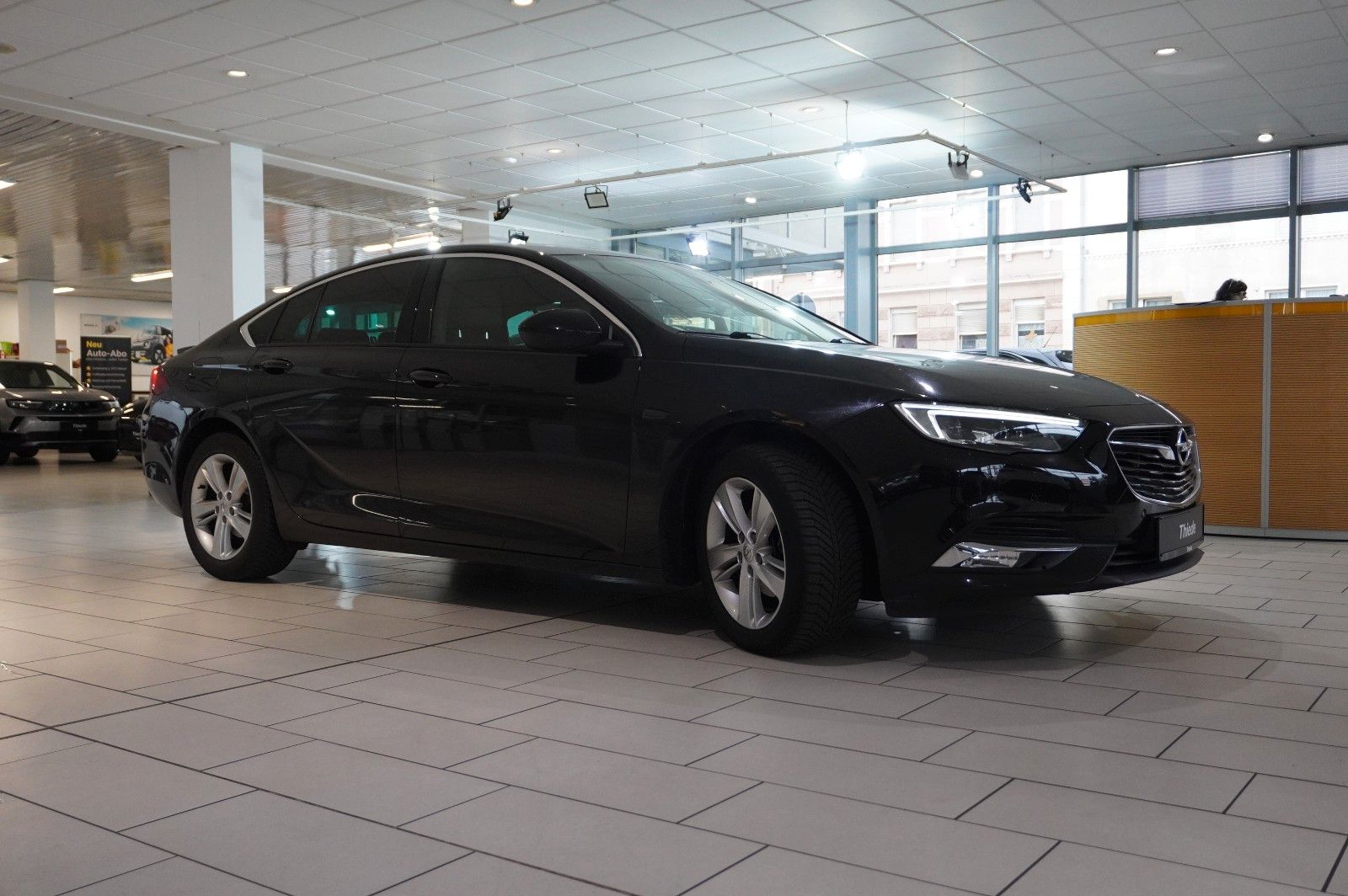 Fahrzeugabbildung Opel Insignia B GS 1.5T INNOV. NAVI/LED/KAMERA/SPORT