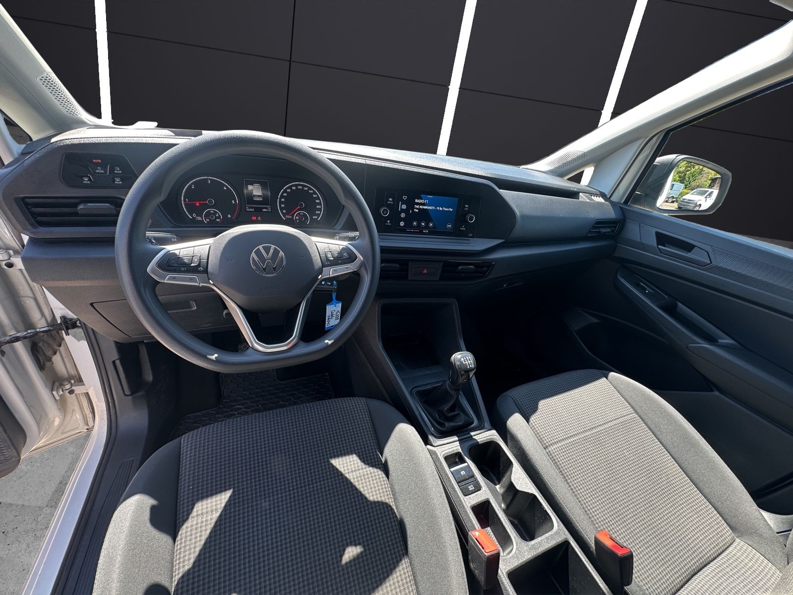 Fahrzeugabbildung Volkswagen Caddy Kasten TDI AHK KLIMA DAB+ Bluetooth