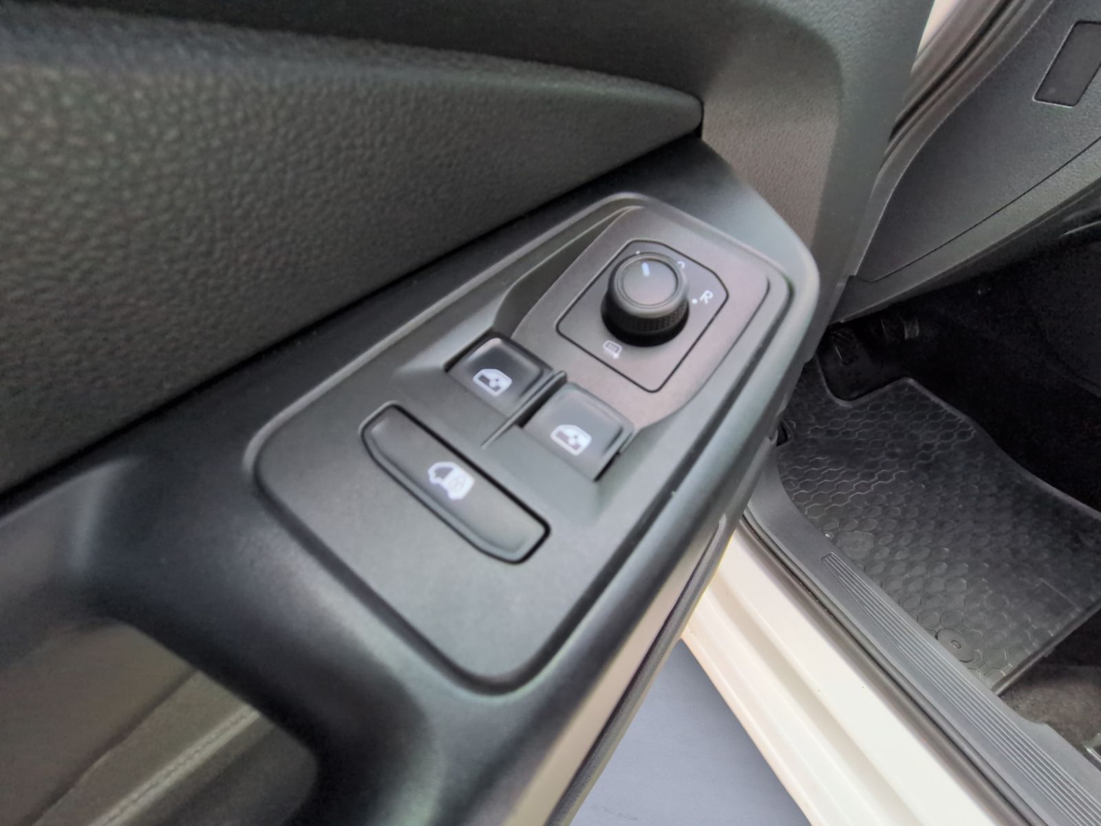 Caddy Cargo 2.0 TDI KLIMA+DAB