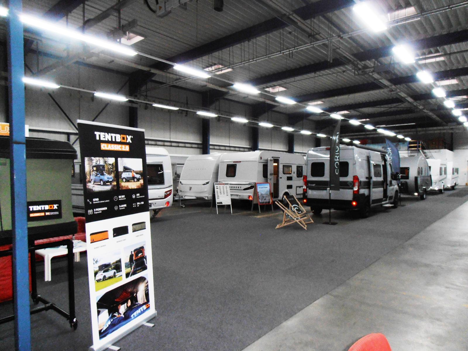 showroom-image-bottom