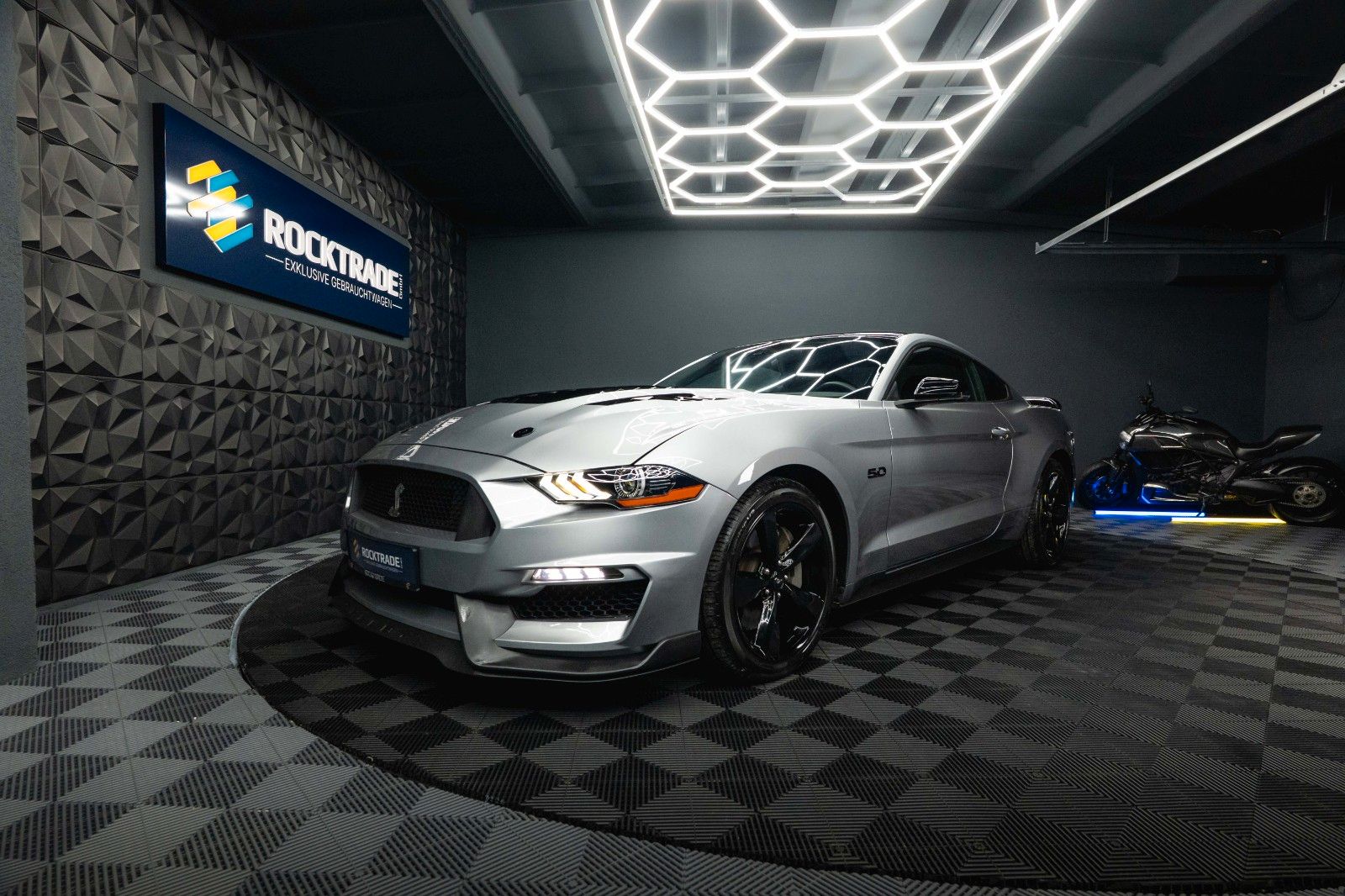 Fahrzeugabbildung Ford Mustang Shelby GT 500 5.0 V8 Performance *LED*