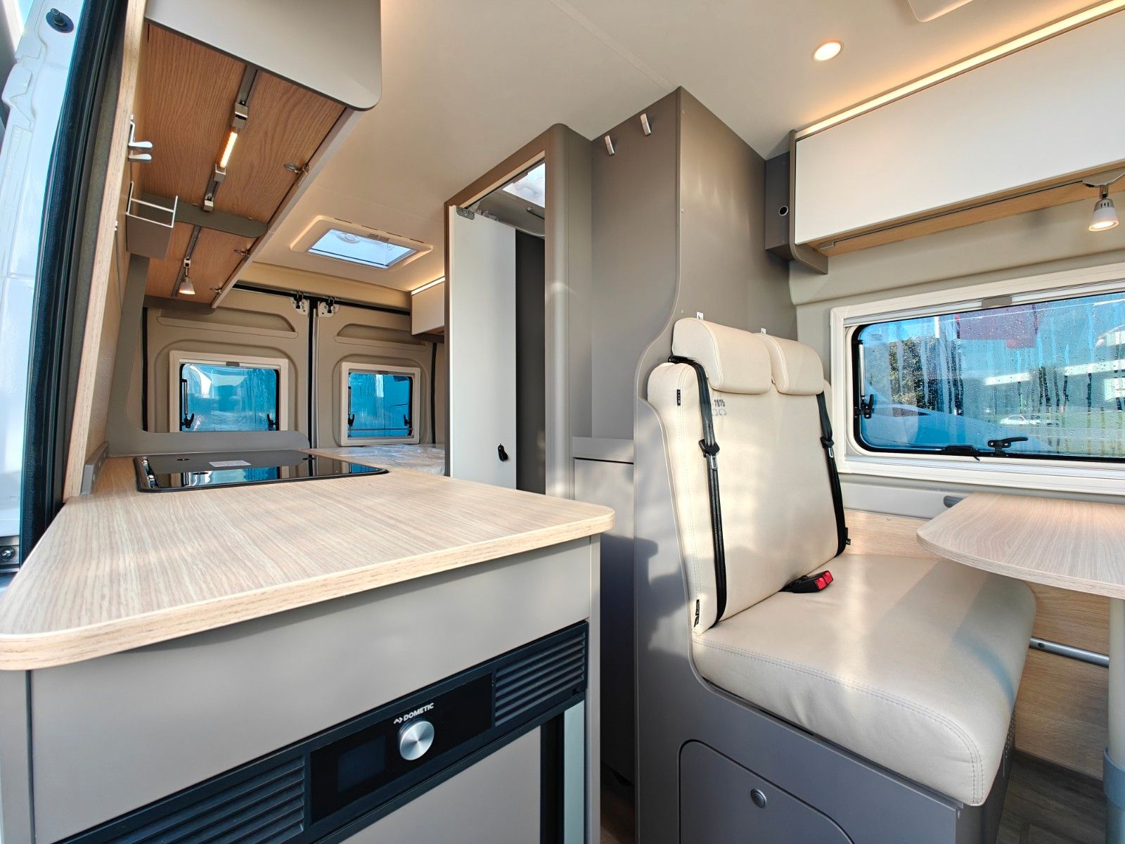 Fahrzeugabbildung LMC Innovan 600 - 603 70 Jahre Modell - SALE! -