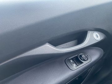 Fiat 500e 42kWh Icon 360°*Sitzheiz*LED*DAB*LM*