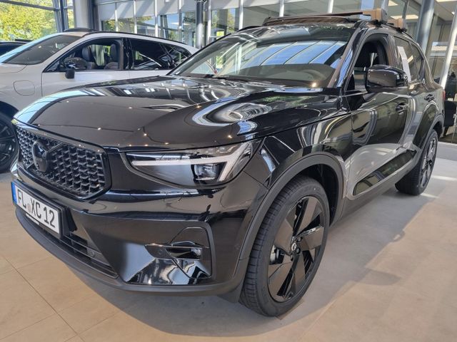 Volvo XC40 B4 Plus Black Edition 'Panoramadach'