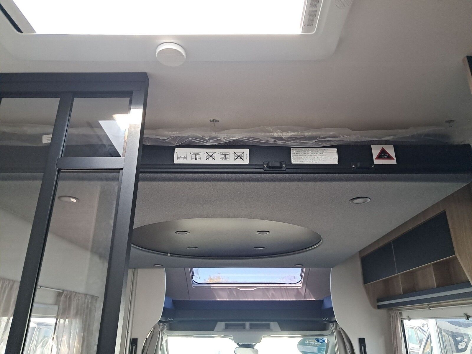 Fahrzeugabbildung Chausson Teilintegriert Etape Line 660 AHK, Solar, Markis