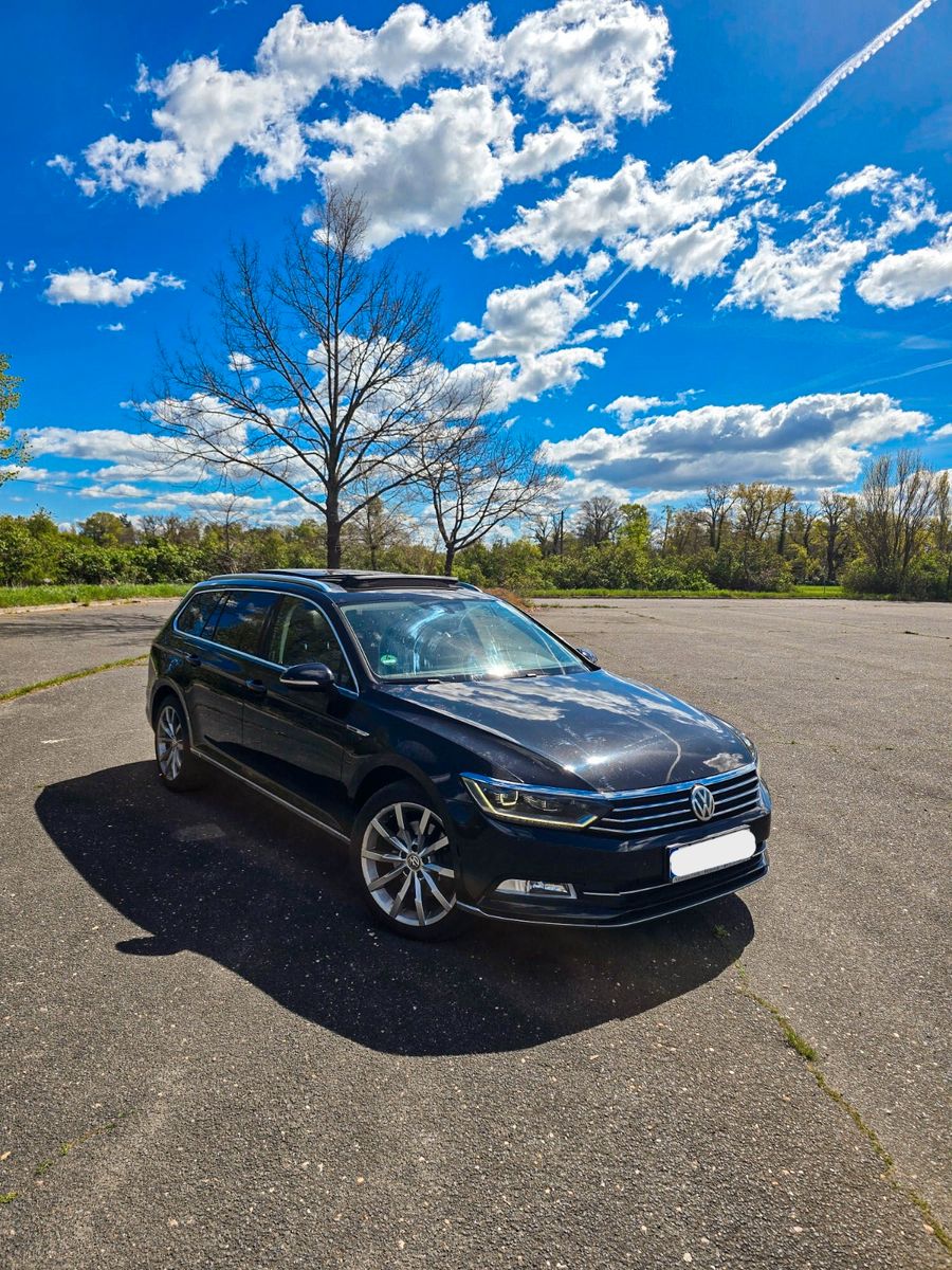 VW Passat 2.0 TDI SCR 140kW DSG 4M Highl. Varia...