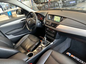 BMW X1 sDrive *TÜV0928*VOLL-LEDER*NAVI*PDC*2-ZONEN*