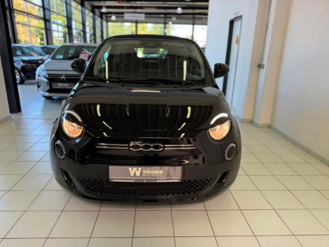 Fiat 500e Cabrio Icon Faltdach Navi Digitales Cockpit