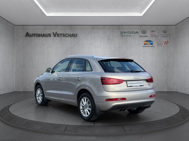 Q3 2.0 TFSI quattro/AHK/Xenon/DSG/PDC Klima