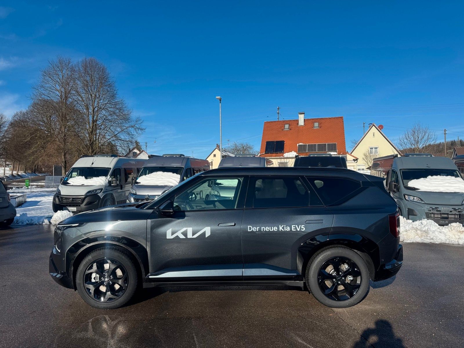 Fahrzeugabbildung Kia EV5 2WD GTL LAUNCH EDITION KWH 81,4 KWH