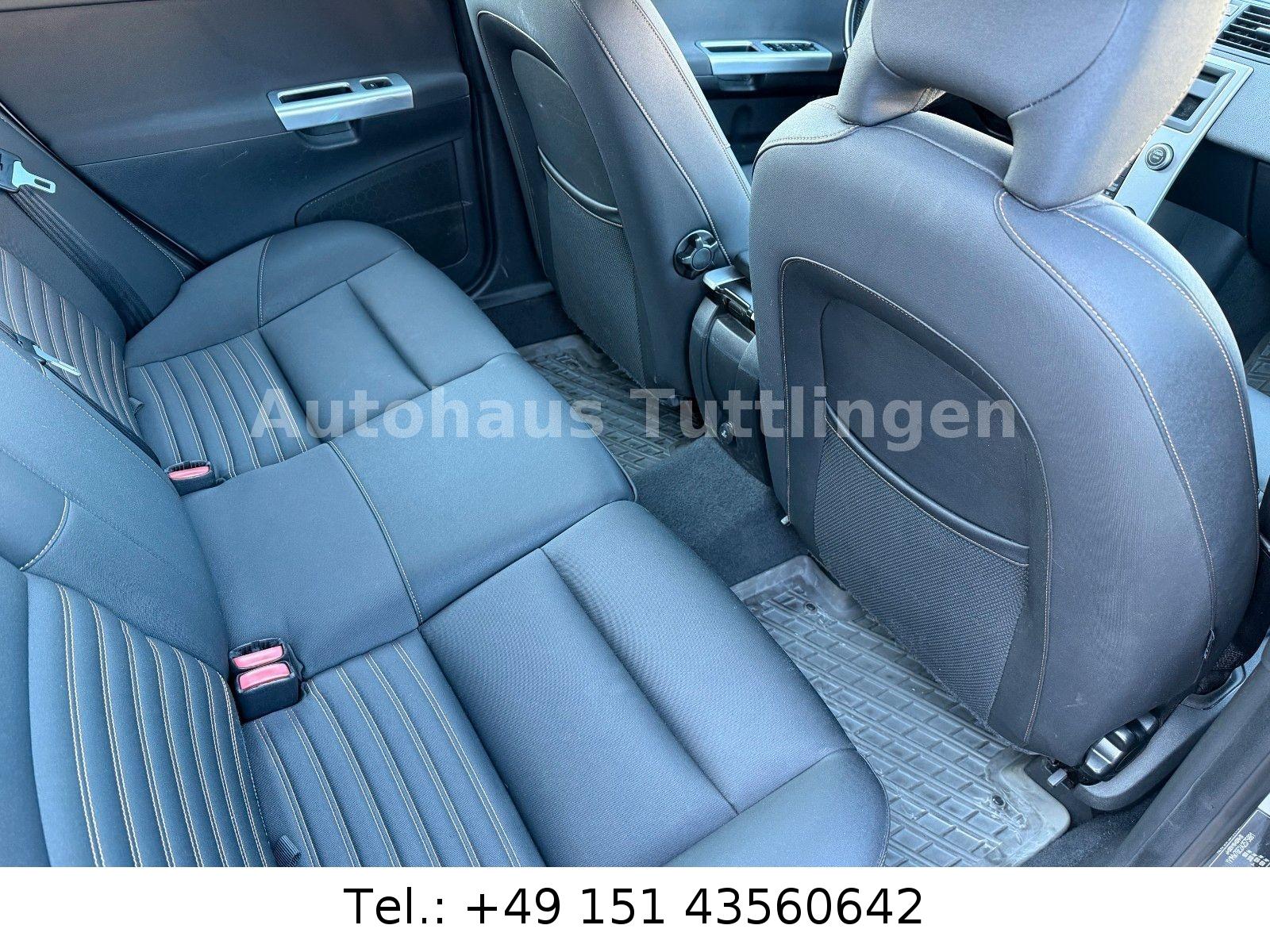 Volvo V50 2011 — photo 15