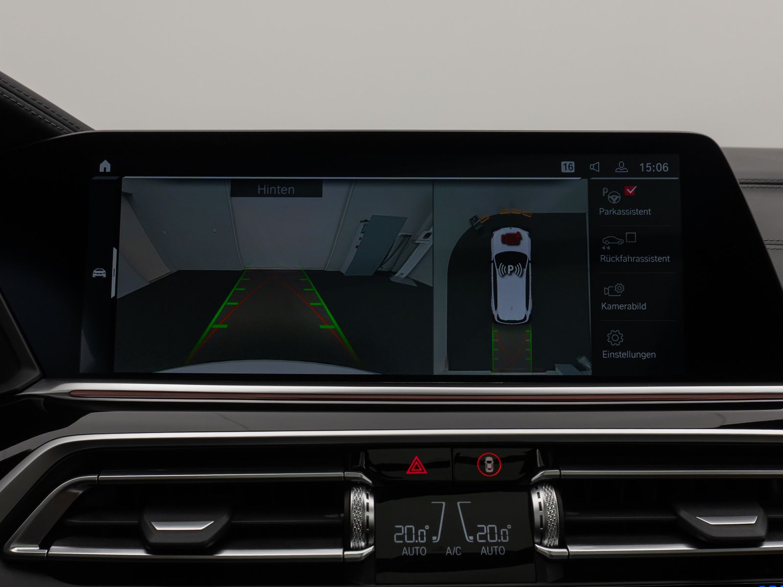 Fahrzeugabbildung BMW X5 M  Competition Panorama Laser 360°B&W SoftCL