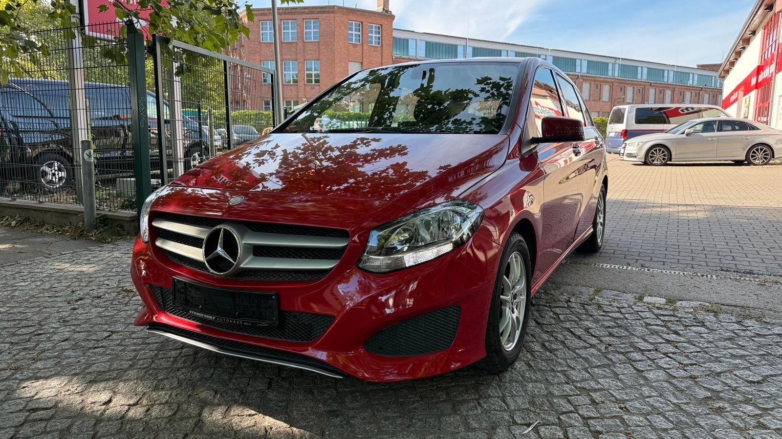 Mercedes-Benz B 200 Autom.*Klima*Sitzhzg*PDC*Alus+Allwetter