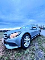 Mercedes-Benz Die besten Mercedes-Modelle für die Stadt und di - Mercedes-Benz 200: D