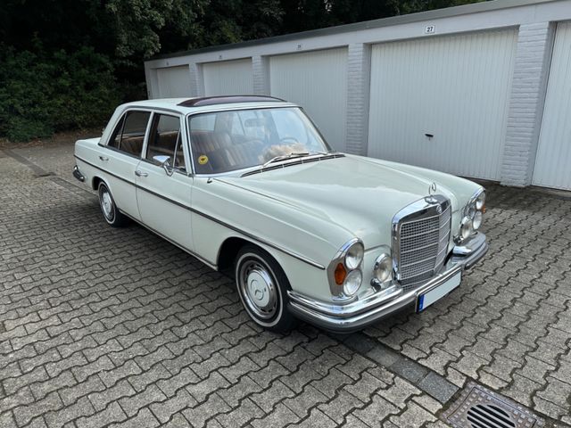 Mercedes-Benz S 280S