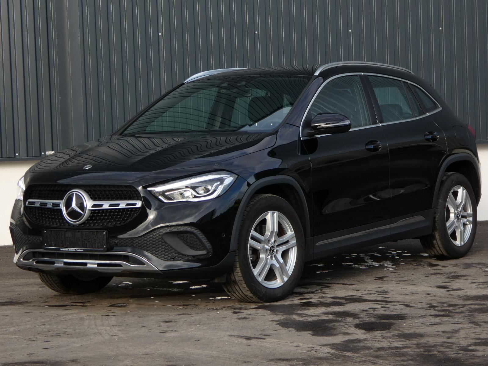 Mercedes-Benz GLA 200 d DCT WIDE LED Navi Teilleder Kamera 18"