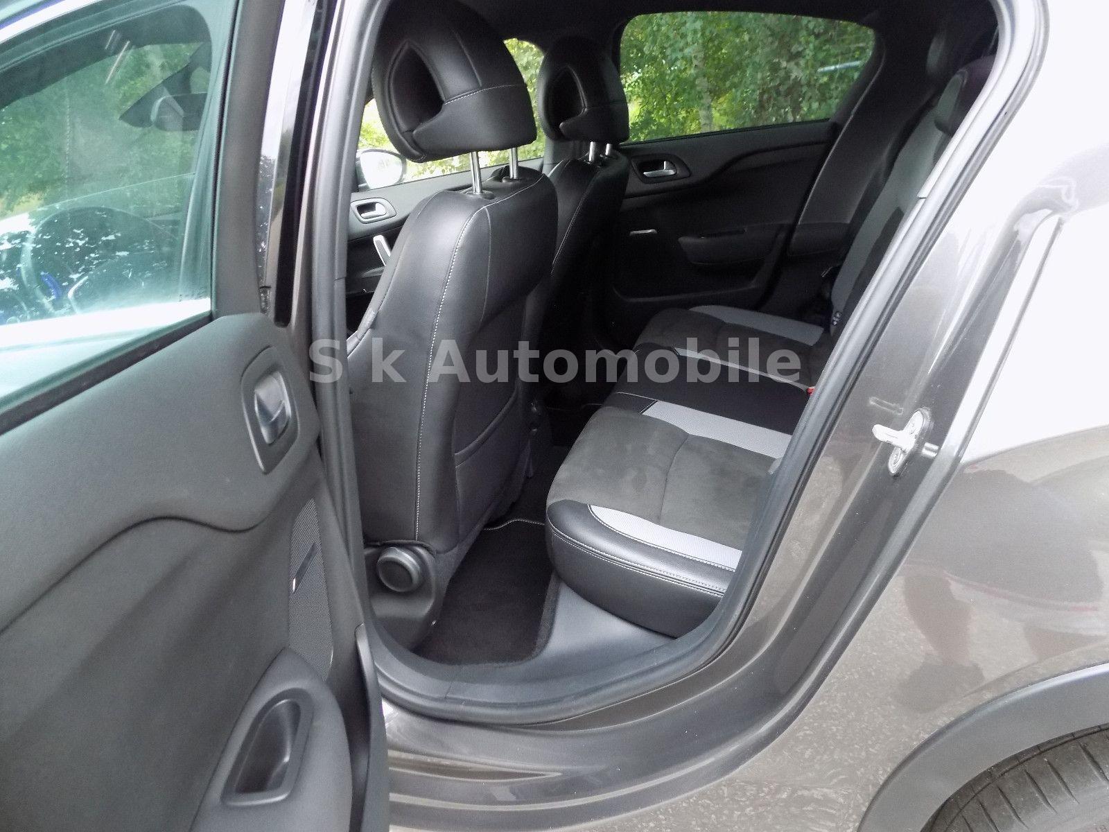 DS Automobiles DS4 DS 4 Crossback HU NEU