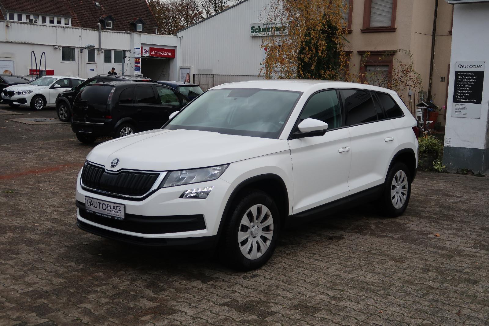 Skoda Kodiaq 2.0 TSI DSG 4x4 *7-SITZER *KLIMA *TEMPOMA