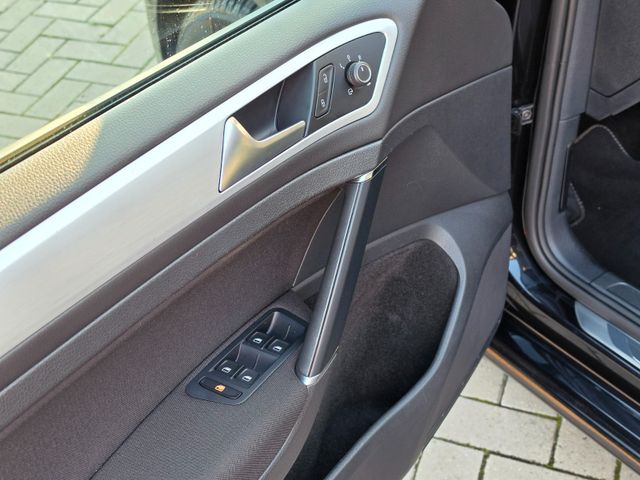 Fahrzeugbild 11