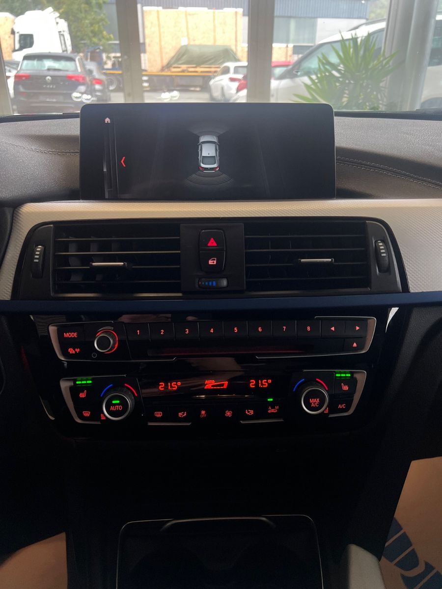 Fahrzeugabbildung BMW 4 Gran Coupe 430 i M Sport*Rocksblau