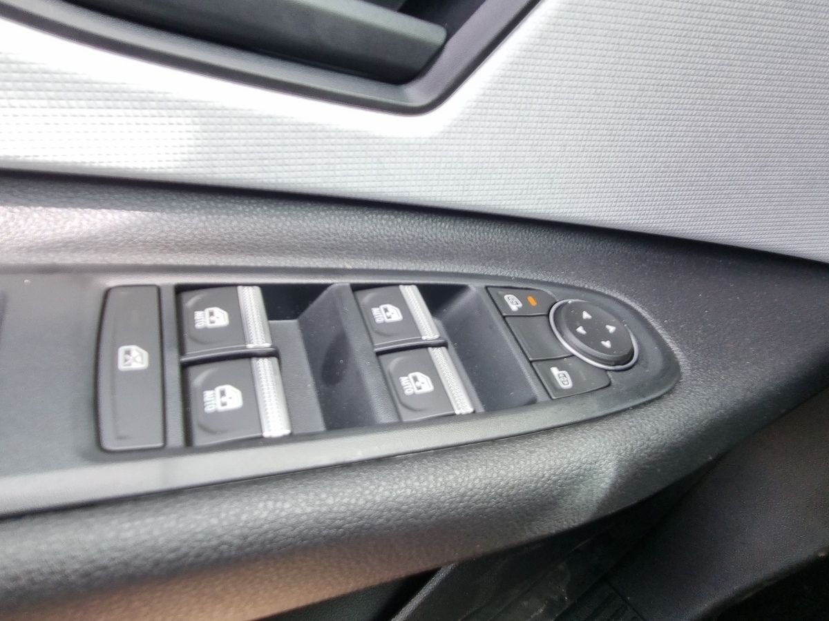 Fahrzeugabbildung Renault R 4 E-Tech elektrisch Evolution 150 Comfort Rang