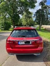 Mercedes-Benz C 180 T Autom.  PanoramaDach designo hyazinthrot - Mercedes-Benz: Rot, Metallic, 180