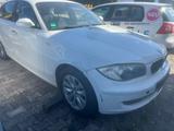 BMW 118 Baureihe 1 Lim. 118d - BMW 118 aus 2008: 118d