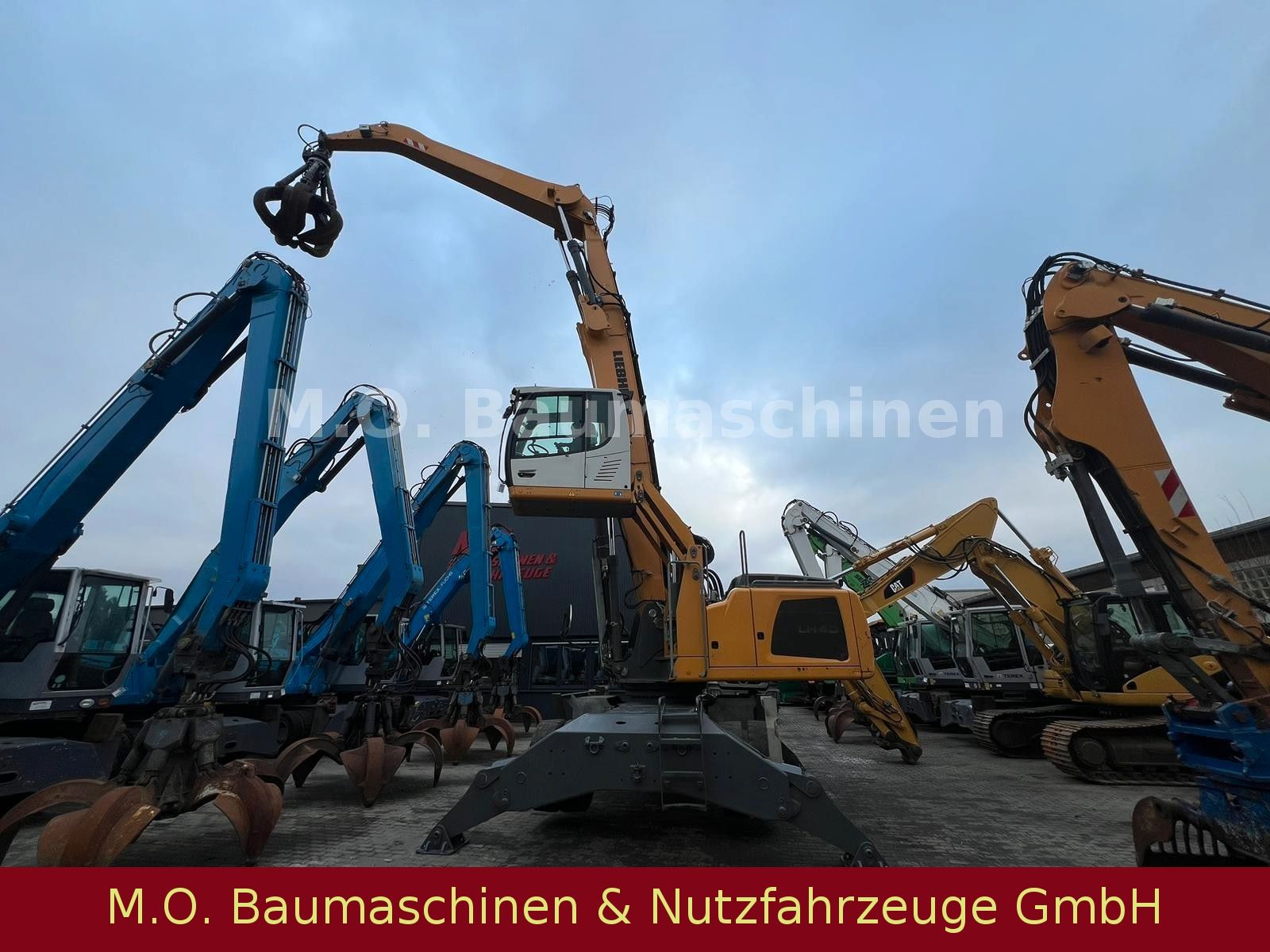 Fahrzeugabbildung Liebherr LH 40 M Litronic/Greifer / Magnetanlage