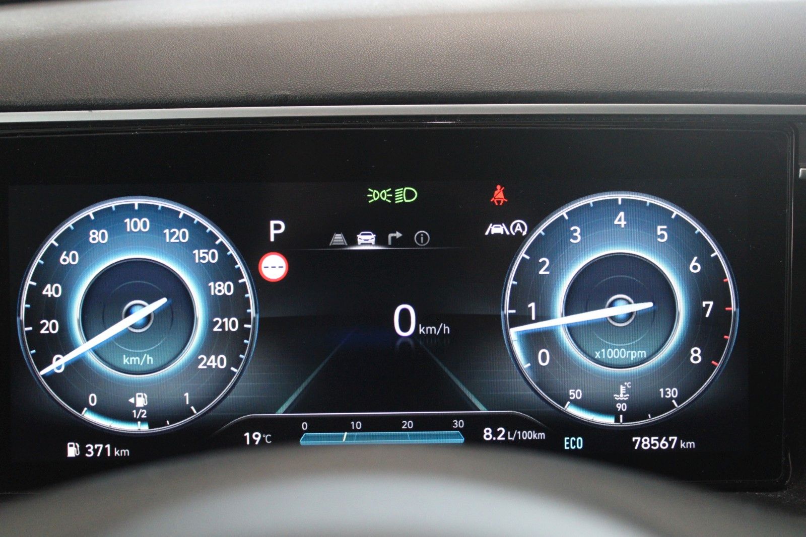 Fahrzeugabbildung Hyundai TUCSON MHEV Trend Aut. NAVI ACC LED SHZ CAM