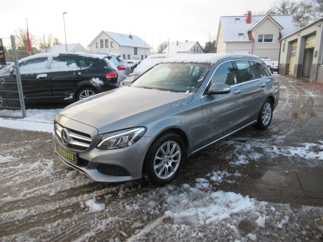 Mercedes-Benz C 220 BlueTEC T NAVI XENON LED HUD TEILLEDER ALU