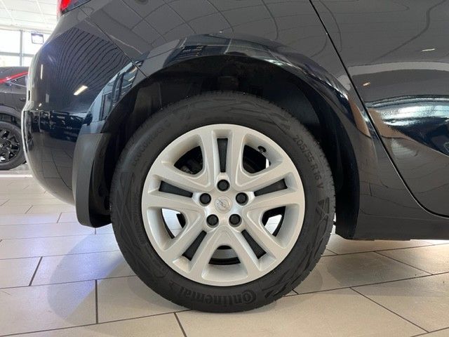 Fahrzeugabbildung Opel Astra Lim. 1.0 EDITION NAVI/PDC/WINTER/NEBEL/LED