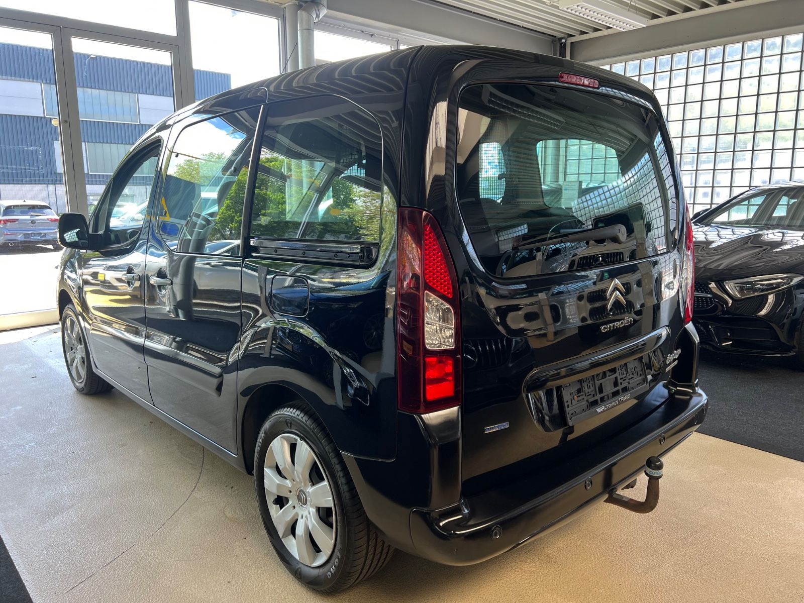 Fahrzeugabbildung Citroën Berlingo 1.6 Kombi Selection