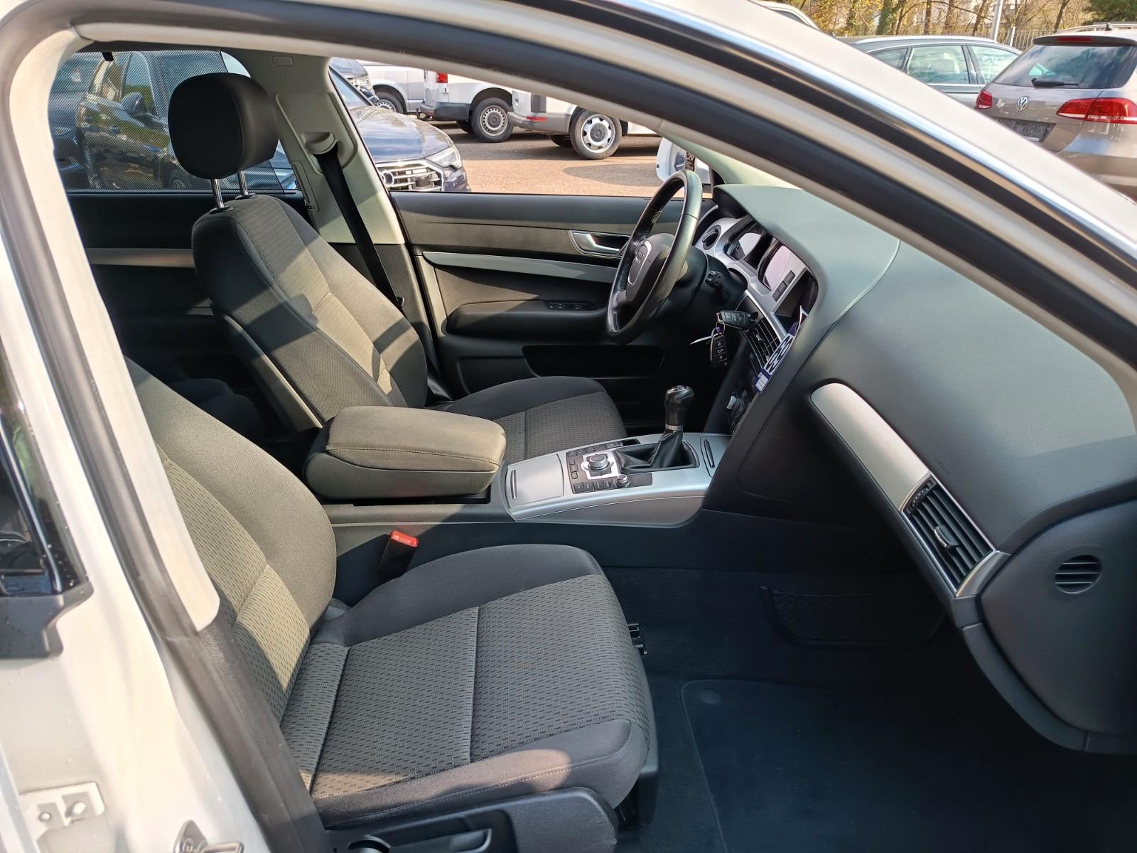 Audi A6 2010 — photo 11