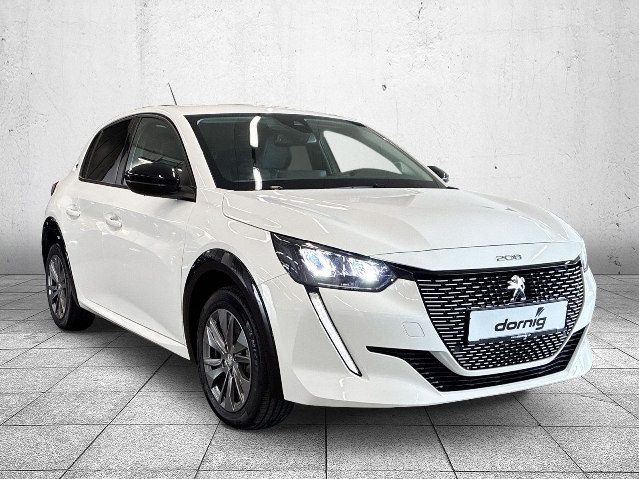 Peugeot 208 Allure+ Elektromotor 136 imagem 3