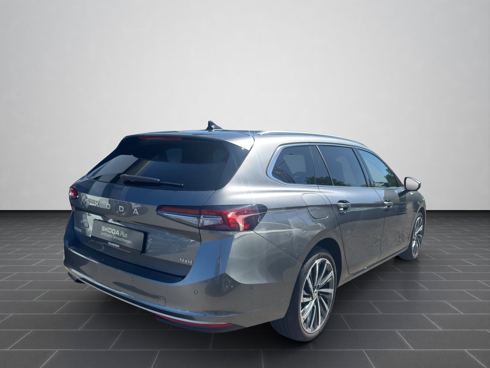 Skoda Superb - Bild 3