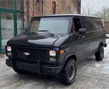 Chevrolet G20 / Chevy Van / 6.2 V8 Diesel - Chevrolet Chevy Van: Kleinbus