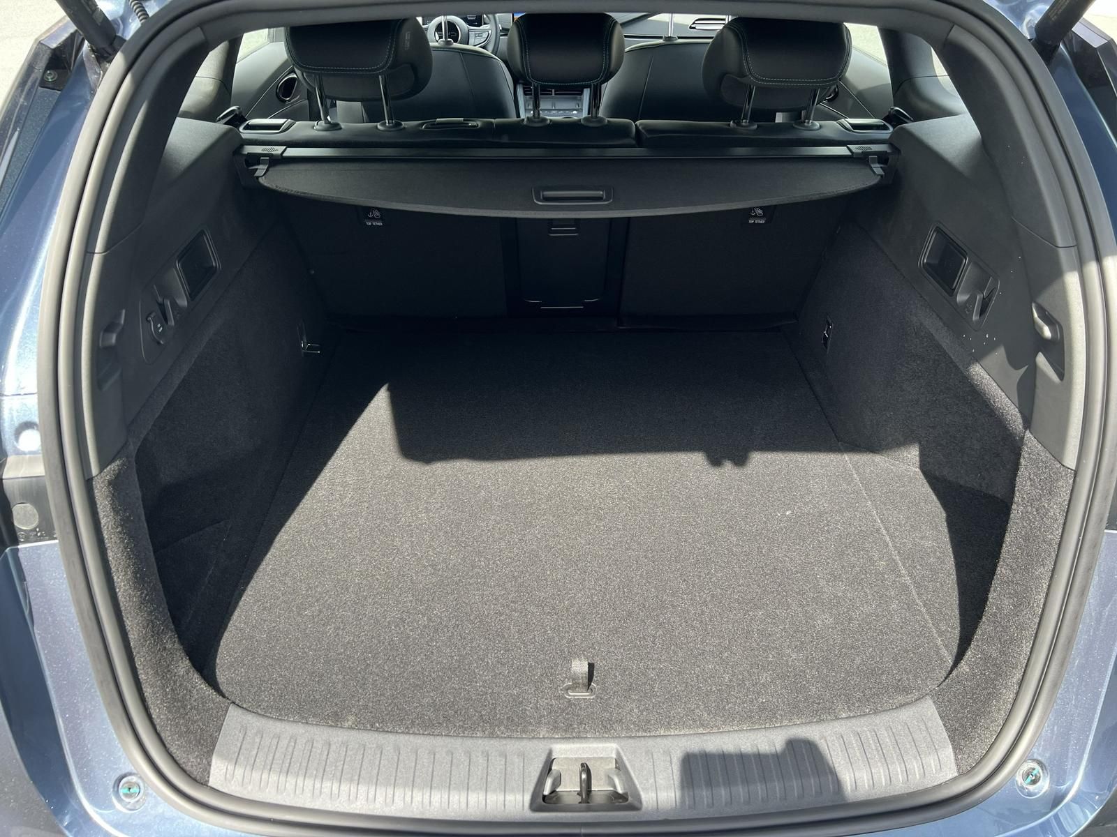 BYD SEAL 6