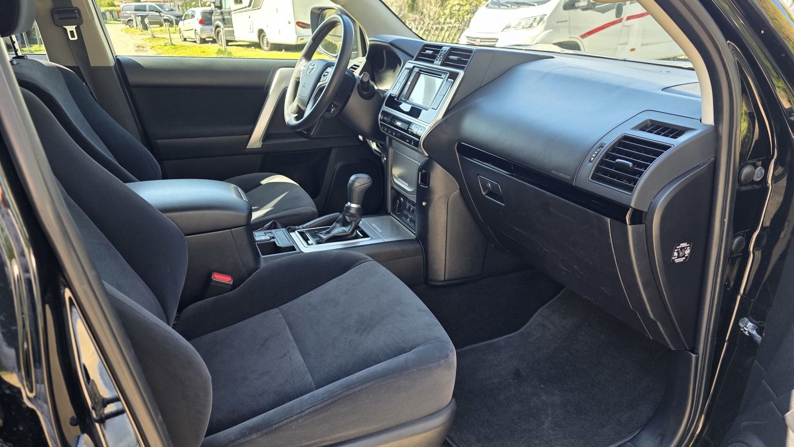 Toyota Land Cruiser 150 Comfort, Aut., Navi, KeylessGo foto 13