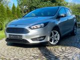 Ford Focus Turnier Business TÜV neu / Zahnriemen neu - Ford Focus: Zahnriemen