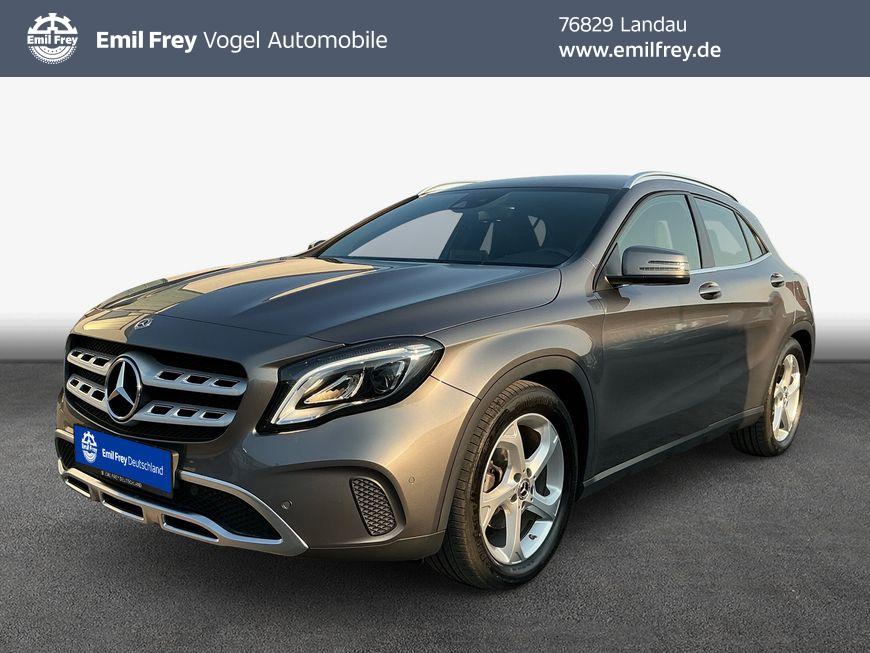 Mercedes-Benz GLA 180 7G-DCT Urban LED* SHZ*