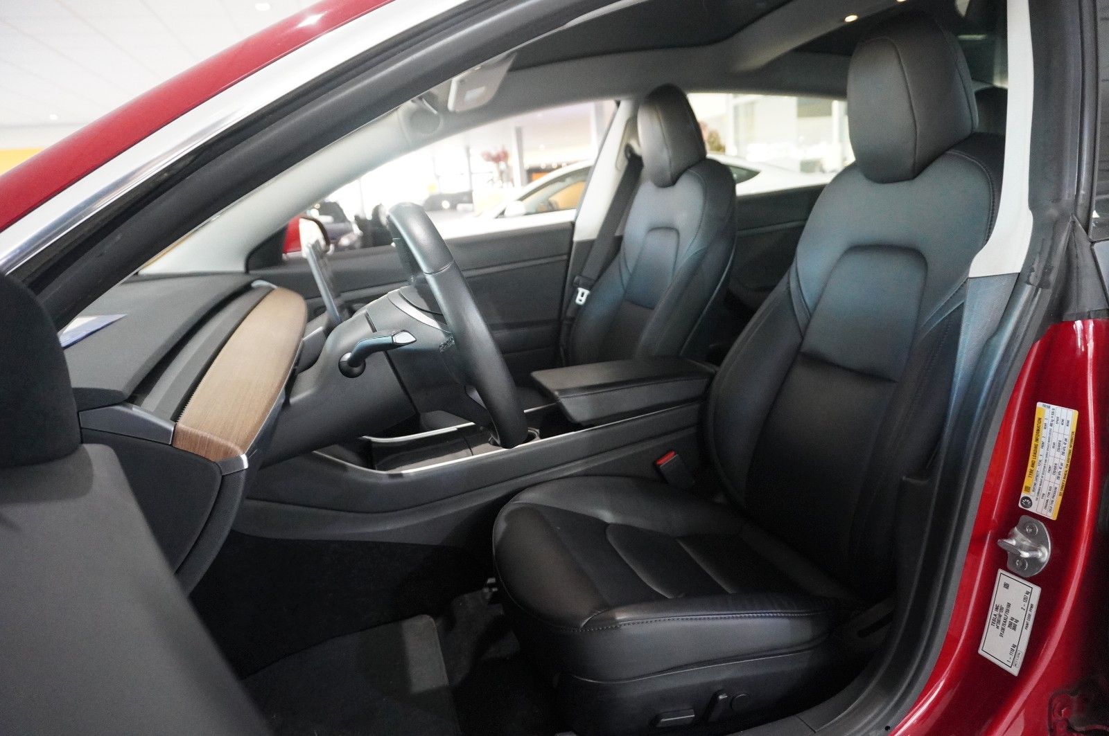 Fahrzeugabbildung Tesla Model 3 Standard Range Plus NAVI/KAMERA/DAB/AHK