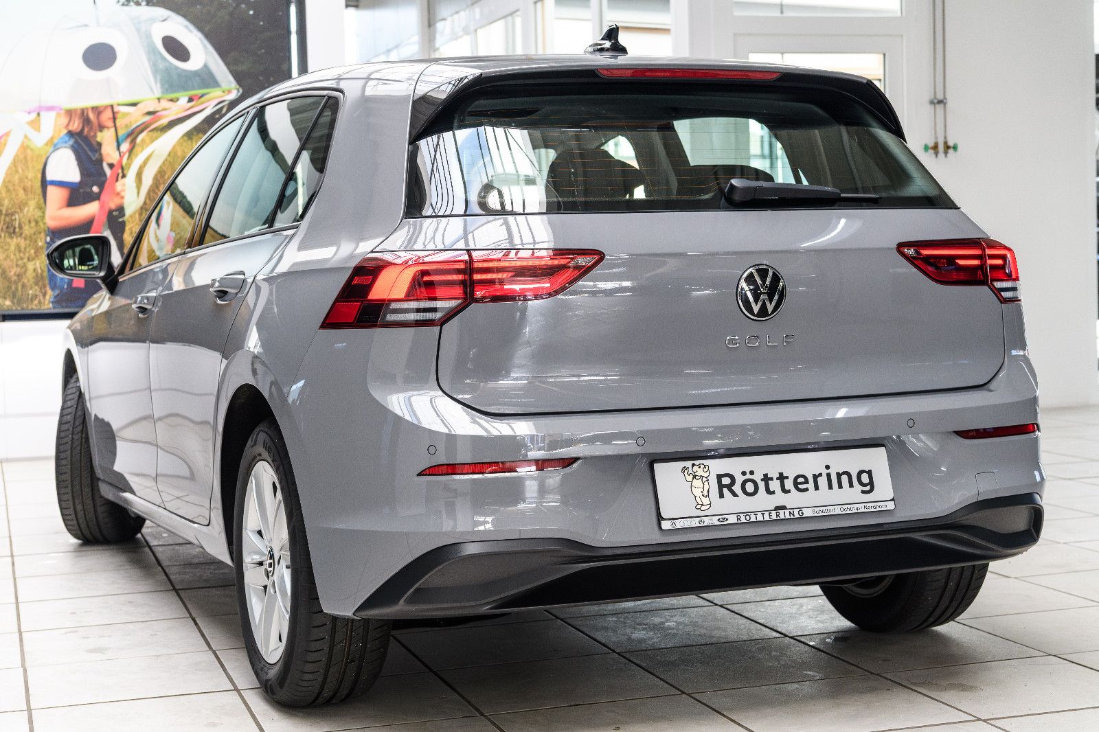 Fahrzeugabbildung Volkswagen Golf VIII Life +STHZ+LED+SHZ+NAVI+PANO+HEADUP