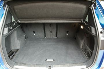 Fahrzeugabbildung BMW X1 xDrive18d M Sport ANHZV DRIVING KAMERA DAB+