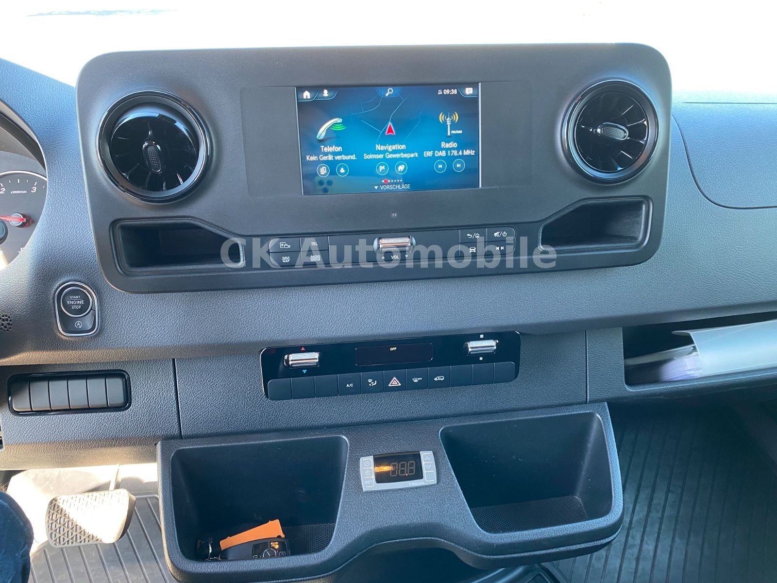 Fahrzeugabbildung Mercedes-Benz Sprinter III Kühlkasten 317CDI/Navi/LED/360°Kam