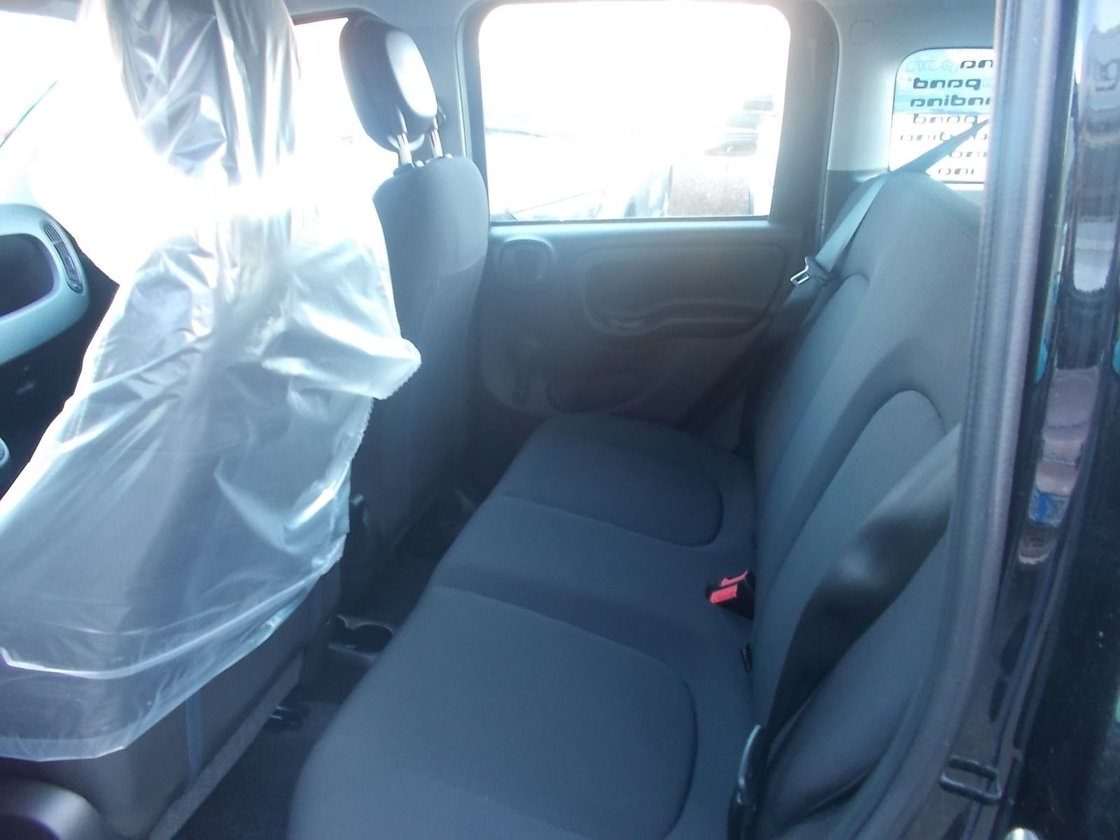 Fahrzeugabbildung Fiat Panda Pandina IKON 1.0 Hybrid