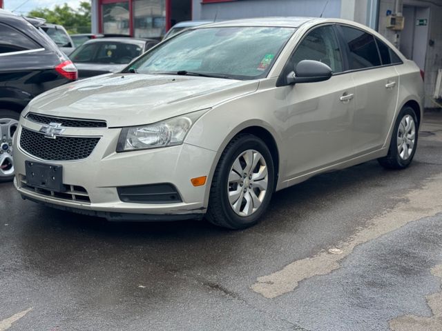 Chevrolet Cruze 4trg. LS +1,8 Benzin.Auto.klima.